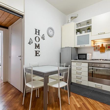 Apartamento Easylife - Oasi Urbana In Zona Bocconi Milán Exterior foto